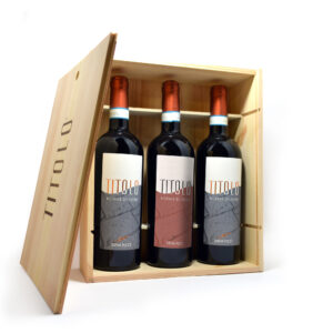 Aglianico del Vulture "Titolo" Cofanetto 2 bottiglie Classico 1 bottiglia Amphora- Elena Fucci (2022)